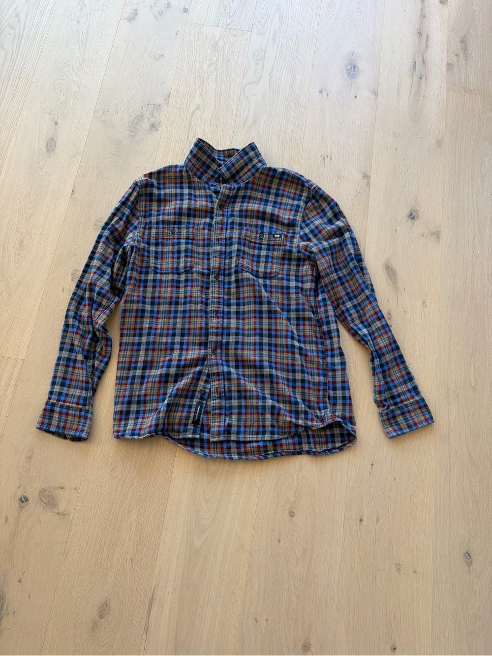 Men's Blue Plaid Long-Sleeve Button-Up Flannel